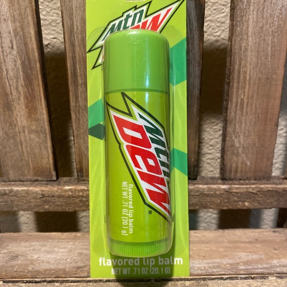 Mountain Dew Lip Balm Set of 4, 1 Humongous, 2 Regular 1 Mini Sized Lip Balm Set - Picture 3 of 16